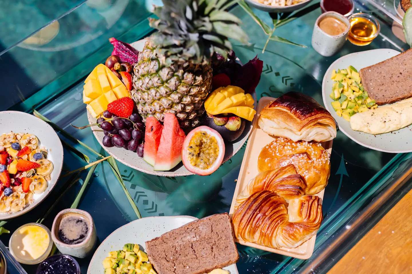 Floating breakfast at amazing hotel villa in blue 2021 04 06 20 00 21 utc