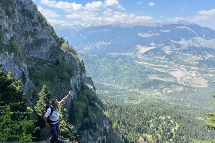 Hiking mount parnassus in mainland greece near delphi