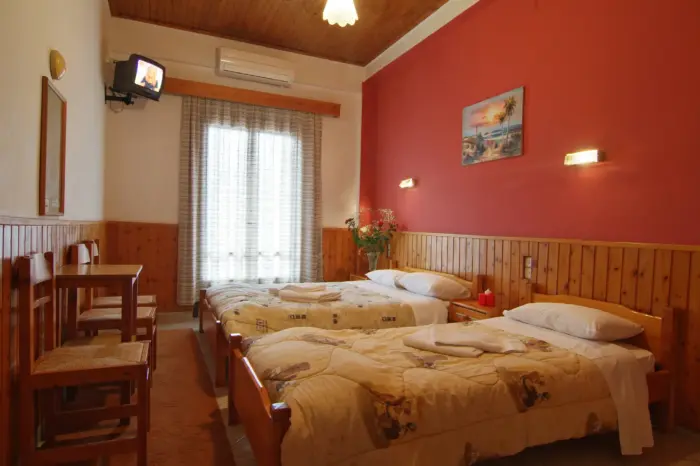 Hotel athina delphi triklino domatio